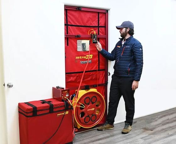 Test de infiltración de aire — Blower Door (Retrotec)